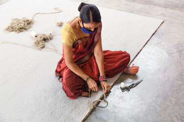 The_Timeless_Charm_of_Hand-Knotted_Rugs.jpg