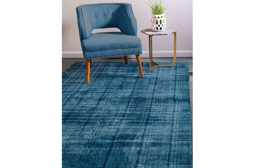 Hand-Woven Rug for Perfect Interior Decor